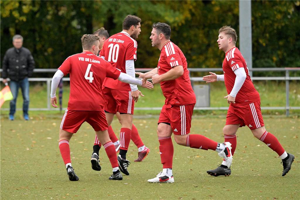 Der VfB Lünen wartet inzwischen seit sechs Spielen auf einen Sieg, verlor auch gegen den Hörder SC.