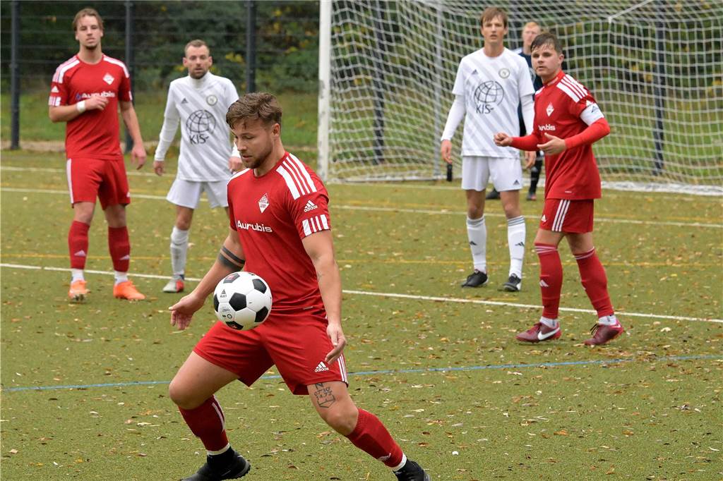 Der VfB Lünen wartet inzwischen seit sechs Spielen auf einen Sieg, verlor auch gegen den Hörder SC.