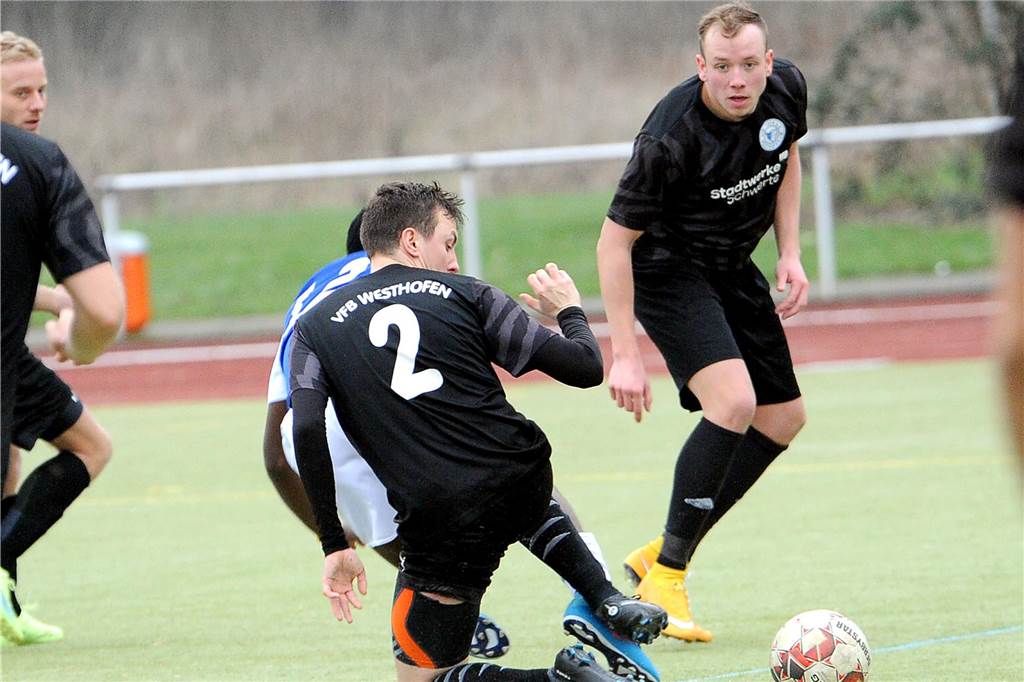 Der VfB Westhofen hat gegen den ASSV Letmathe 1:1 gespielt.