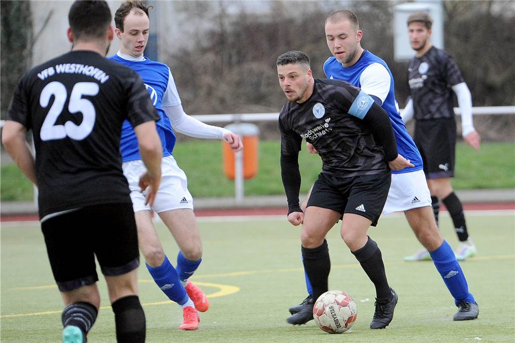 Der VfB Westhofen hat gegen den ASSV Letmathe 1:1 gespielt.