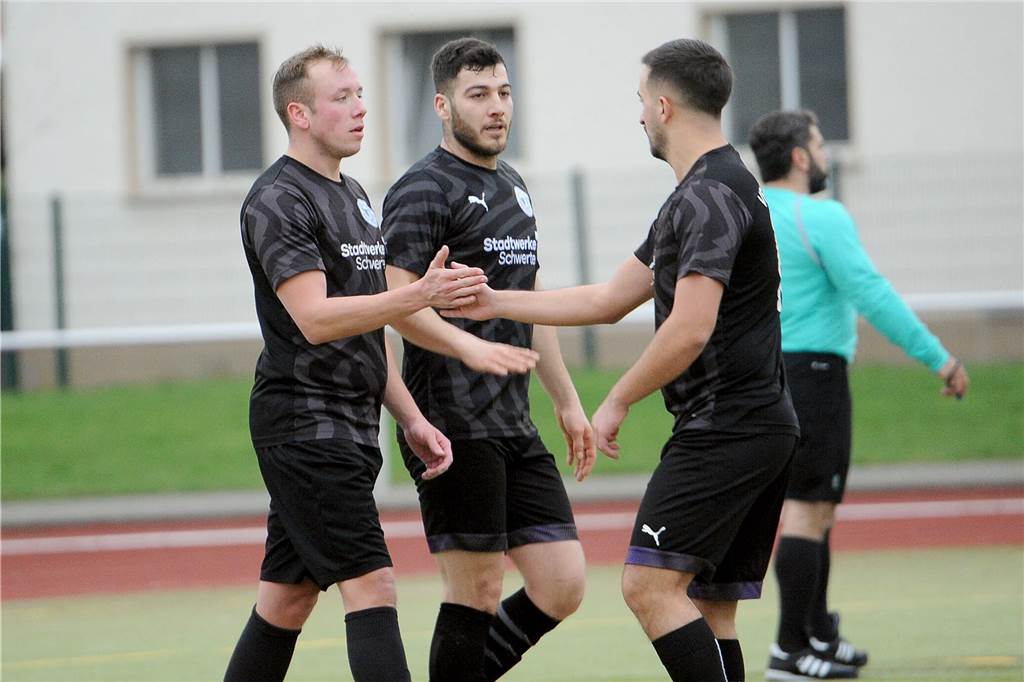 Der VfB Westhofen hat gegen den ASSV Letmathe 1:1 gespielt.