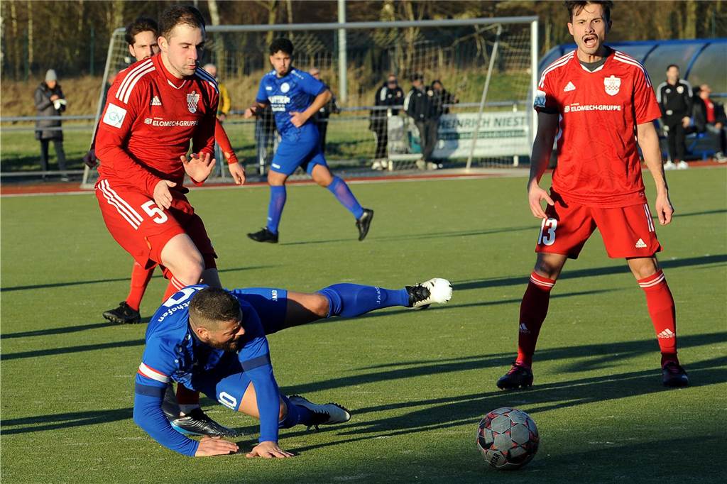 Der VfB Westhofen hat gegen den FC Wetter mit 1:0 gewonnen.