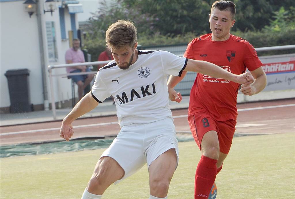 Der VfB Westhofen hat gegen den SSV Buer mit 3:1 gewonnen.