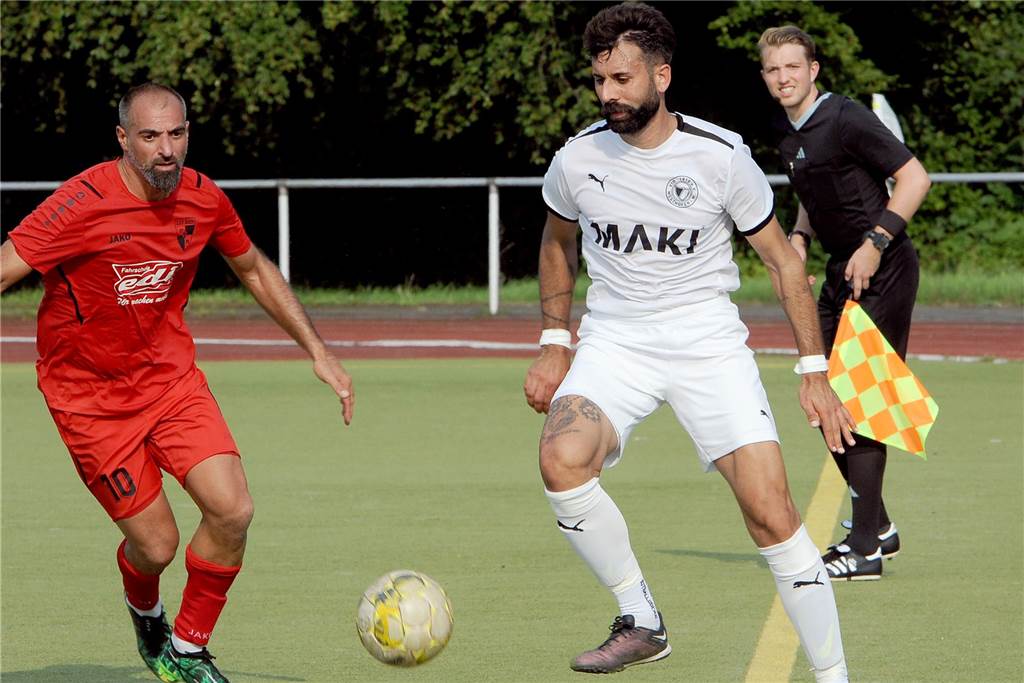 Der VfB Westhofen hat gegen den SSV Buer mit 3:1 gewonnen.