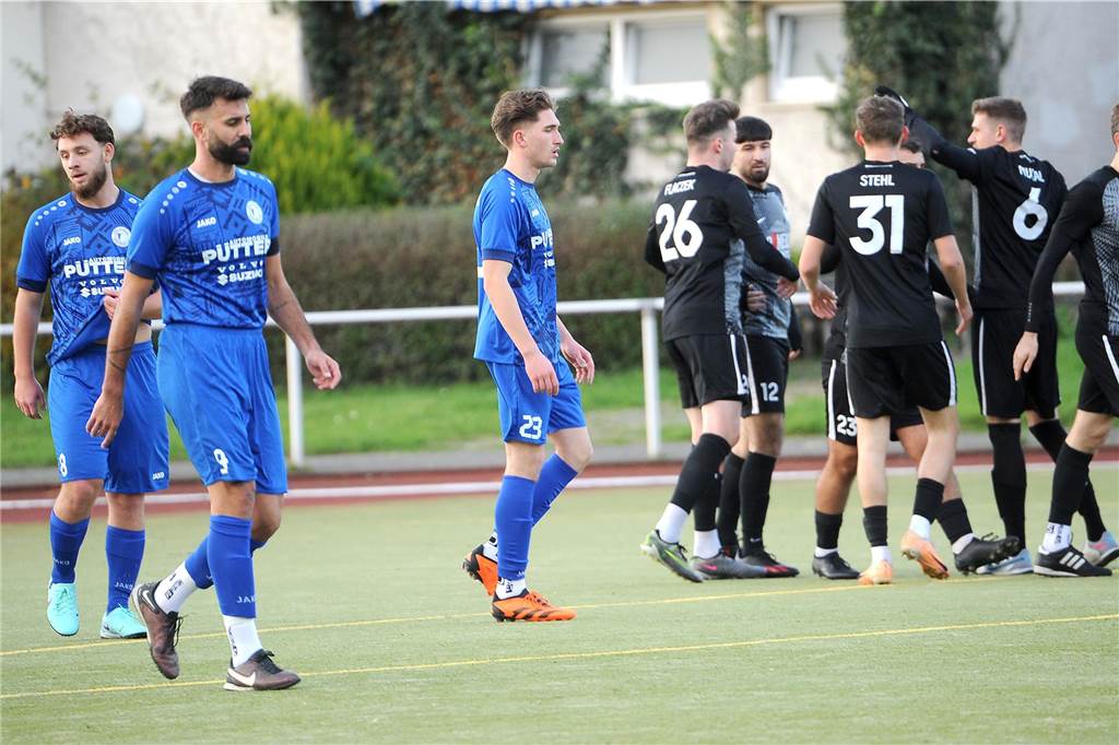 Der VfB Westhofen hat gegen den SV Wanne mit 0:6 verloren.