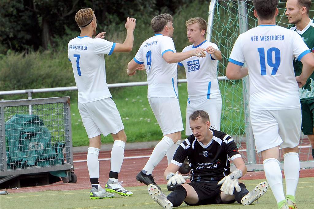 Der VfB Westhofen II hat gegen den VfR Sölde III mit 3:0 gewonnen.