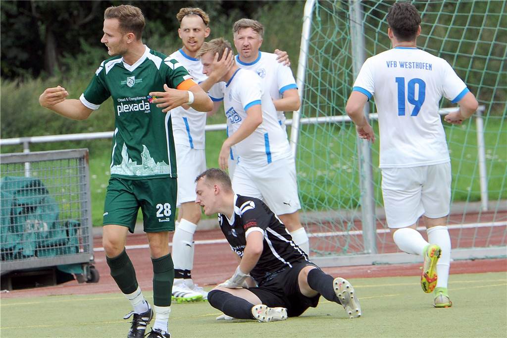 Der VfB Westhofen II hat gegen den VfR Sölde III mit 3:0 gewonnen.