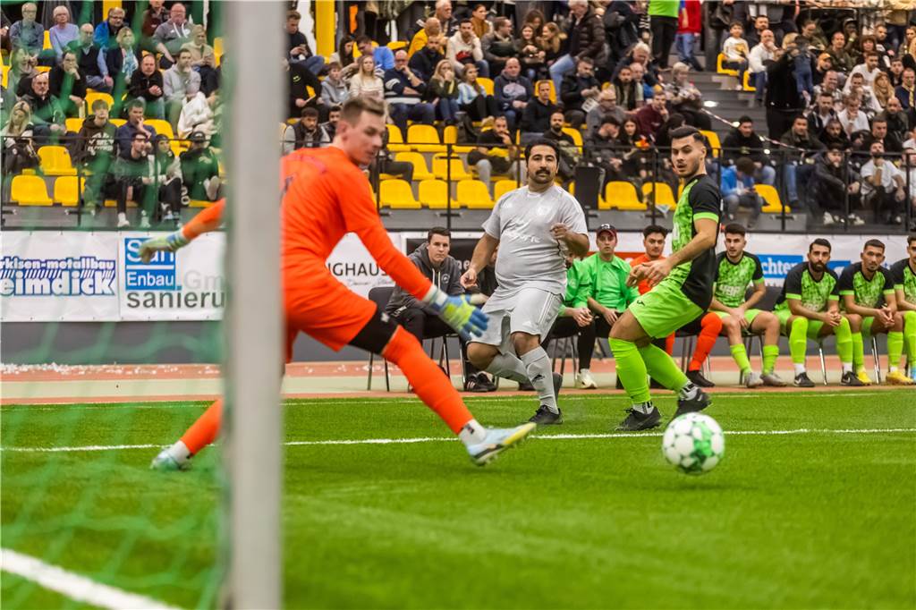 Der VfL Kemminghausen gewann 3:1 gegen den TuS Rahm.