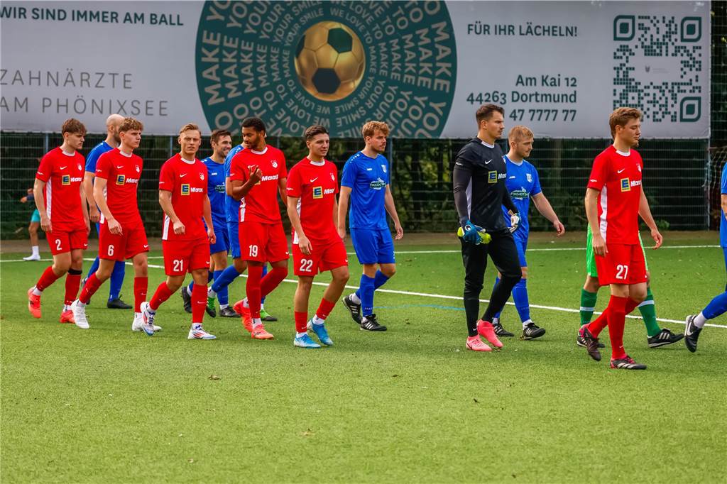 95 Fotos zum Durchklicken: Die besten Bilder vom vergangenen Schwerter Fußball-Sonntag Der VfL Schwerte hat beim Kirchhörder SC mit 1:5 verloren.