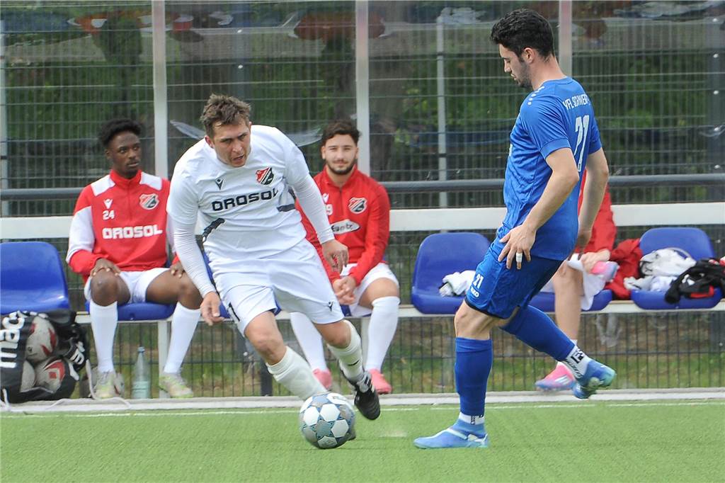 Der VfL Schwerte hat gegen den SC Berchum/Garenfeld mit 2:0 gewonnen. 