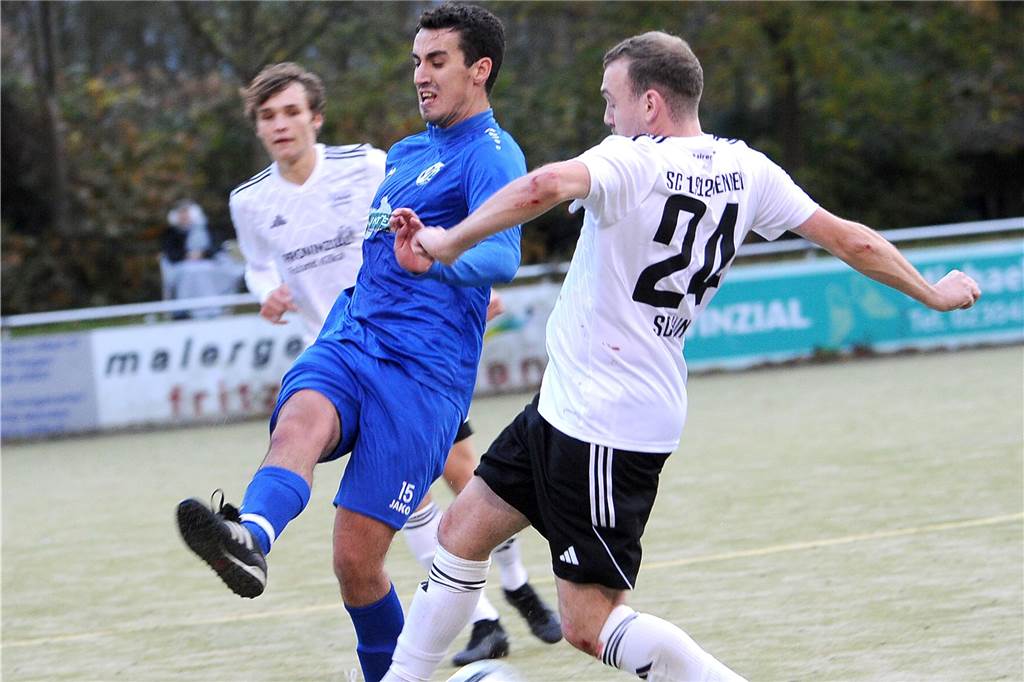Der VfL Schwerte hat gegen den SC Hennen mit 3:1 gewonnen.