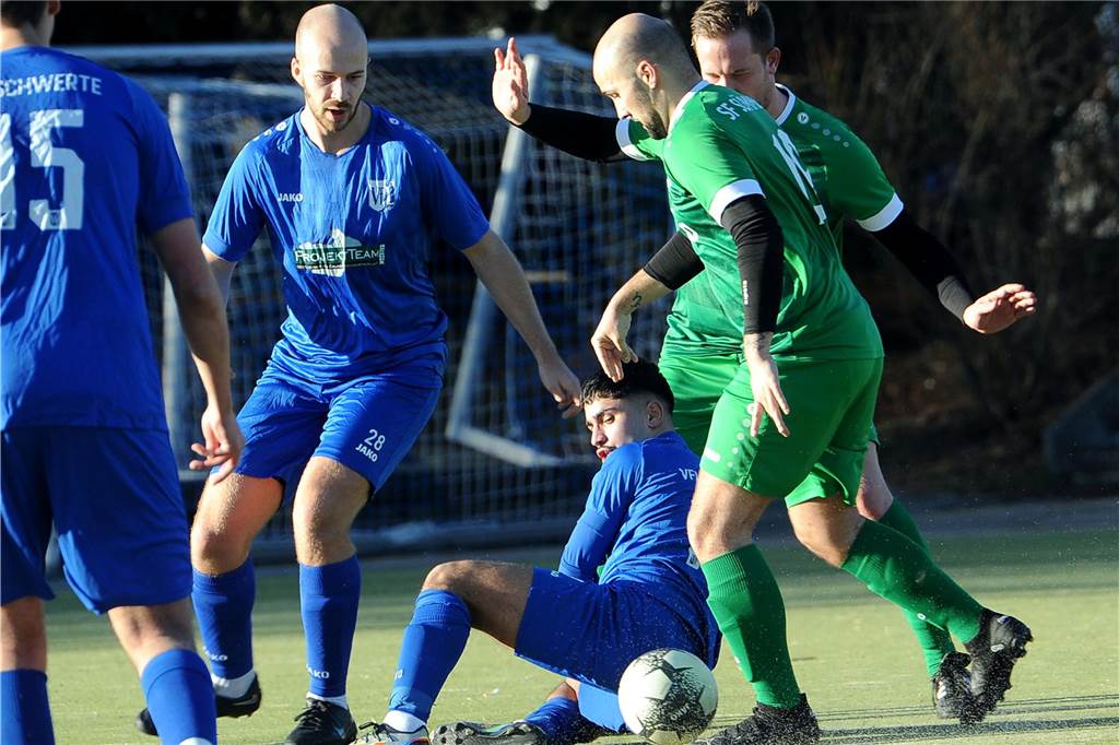 Der VfL Schwerte hat gegen die Sportfreunde Sümmern mit 4:2 gewonnen.