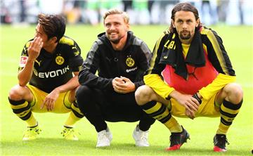 Der VfL Wolfsburg zeigt Interesse an der Verpflichtung von BVB-Innenverteidiger Neven Subotic. 
