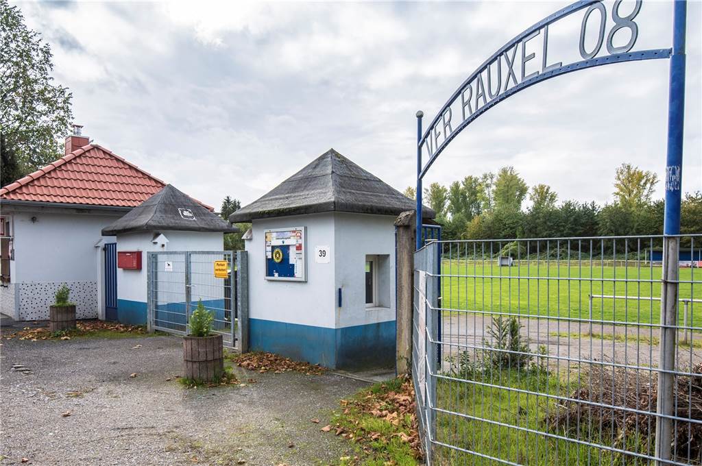 VfR Rauxel verrät seine Ideen für die Traditions-Bude Dünkel am Sportplatz Der VfR Rauxel hat Interesse an der Bude am Sportplatz an der Vördestraße gleich hinterm Rütgers-Werk.