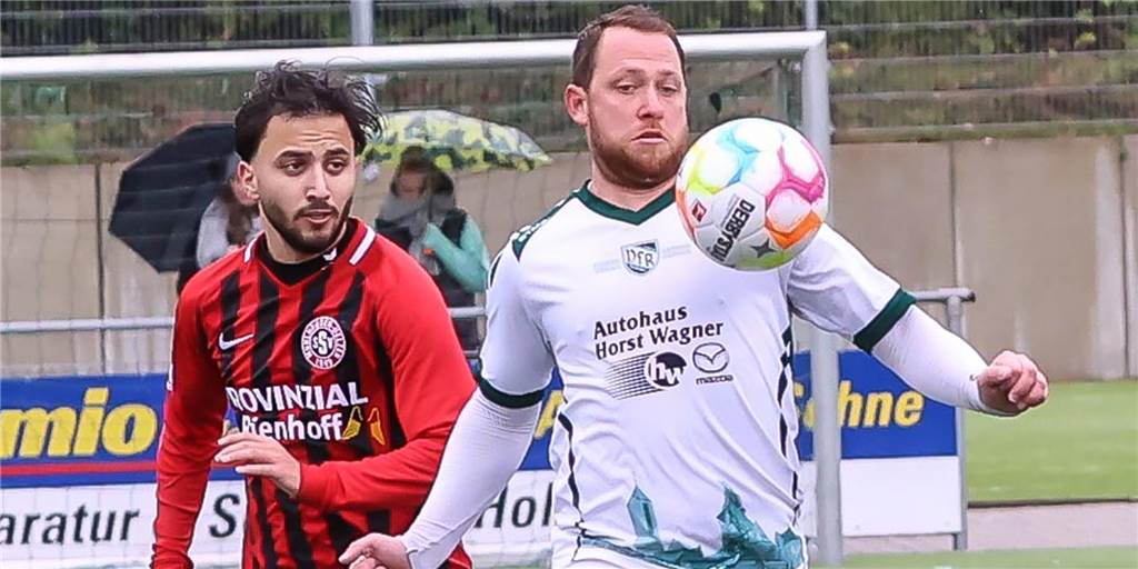Irre Aufholjagd: VfR Sölde schlägt SSV Mühlhausen nach Zwei-Tore-Rückstand Der VfR Sölde drehte die Partie gegen den SSV Mühlhausen, hier mit Can Demircan (l.), in der zweiten Halbzeit.