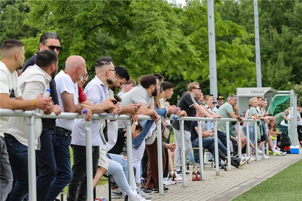 Der VfR Sölde II schafft gegen Osmanlispor Dortmund den Klassenerhalt. 