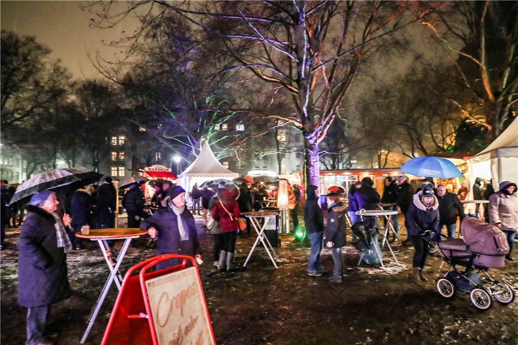 Innenstadt-West: HSP-Gelände ist noch „Zukunftsmusik“ – aber Dreh- und Angelpunkt Der Vinckeplatz ist ein Beispiel für eine verbesserte Aufenthaltsqualität. Feste, wie das „Winterglühen“, finden hier statt.
