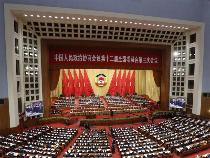 China schraubt Wachstumsziel herunter Der Volkskongress in der Großen Halle des Volkes in Peking. Foto: Wu Hong