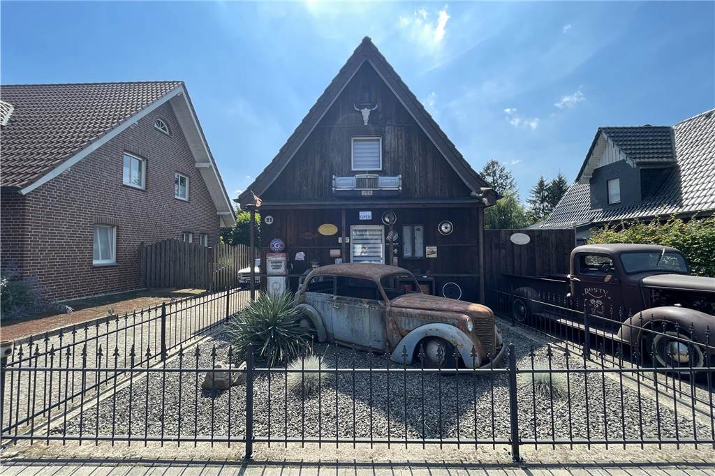 Der Vorgarten von Erwin Feldkamp ist direkt zur Eichendorffstraße ausgerichtet.