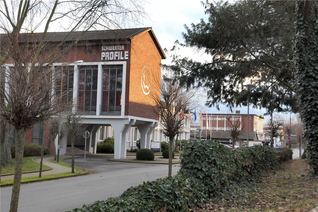 Betriebsrat: Bis zum 1. März soll ein Konzept für Hoesch Schwerter Profile stehen Der vorläufige Insolvenzverwalter sucht nach einem Konzept für Hoesch Schwerter Profile.