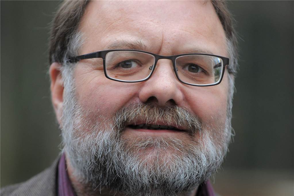 Reich dank Mandat im Kreistag? „Das ist falsch“ Der Vorsitzende der Linken in Schwerte, Karl-Heinz Schimpf, hat der Redaktion eine Stellungnahme zur Abrechnungsaffäre übersandt.