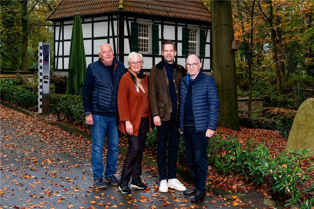 Schlossmühle öffnet am Mühlentag: Jazz-Musik empfängt die Gäste Der Vorstand der Mühlenfreunde