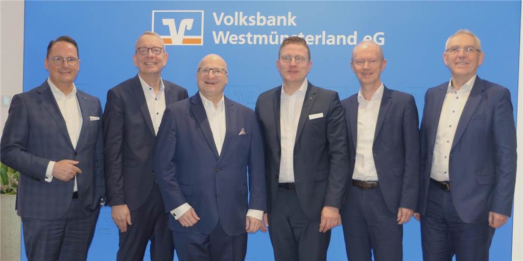 Volksbank Westmünsterland auf Wachstumskurs: „Wir bleiben in der Region“ der Vorstand der Volksbank