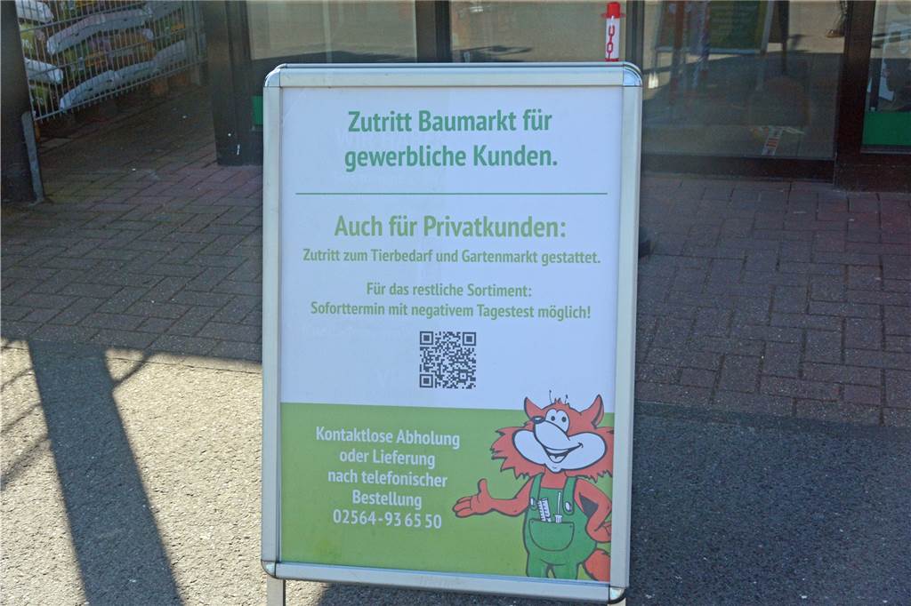 Shoppen mit negativem Corona-Schnelltest: So lief der erste Tag in Vreden Der Vredener Baumarkt hat schnell auf die neuen Corona-Regeln für den Einzelhandel reagiert.