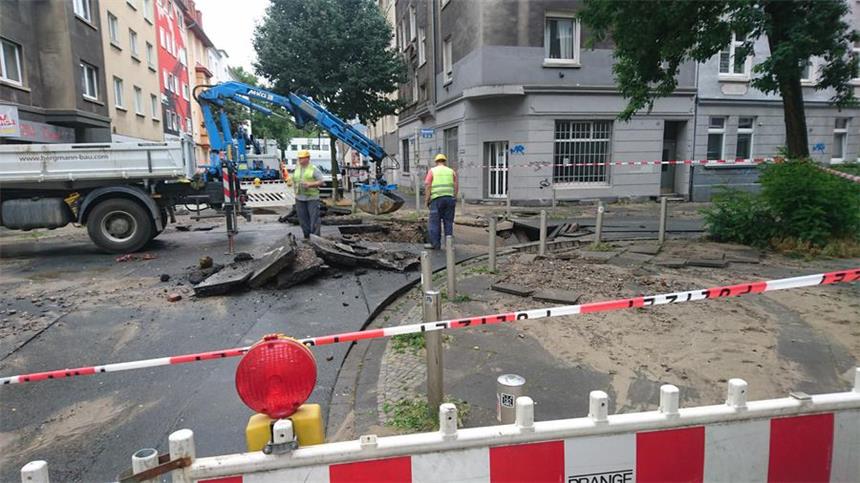 Nach Wasserrohrbruch neun Keller in der Nordstadt unter Wasser Der Wasserrohrbruch sorgte für erhebliche Schäden.