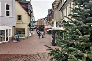 Der Weihnachtsmarkt in der Lüner Innenstadt, einen Tag vor der offiziellen Eröffnung. Es sollen 2G-Regeln gelten.
