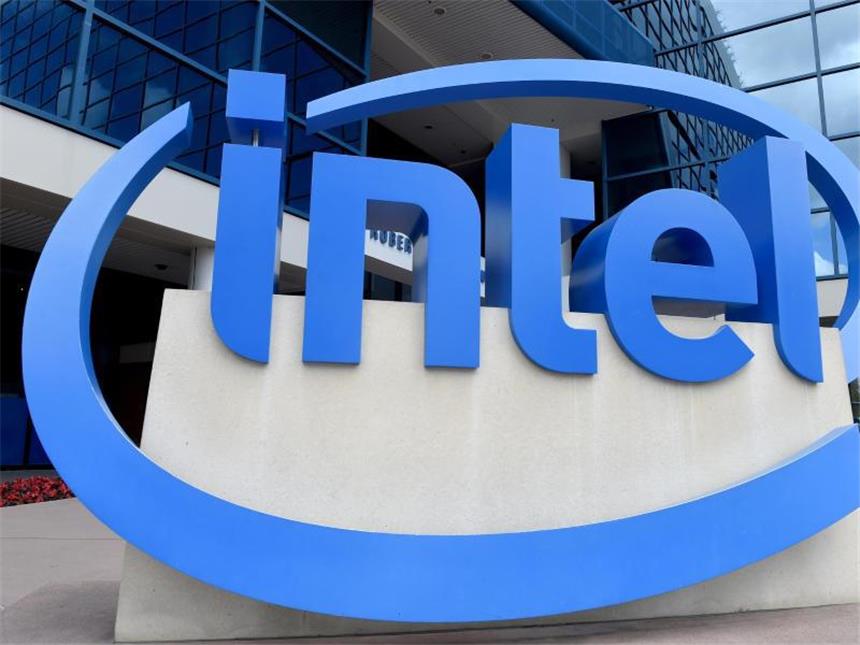 Intel verdoppelt Gewinn Der weltgrößte Computerchip-Hersteller Intel versucht nach einem Strategieschwenk neue Geschäftsbereiche zu erschließen. Foto: Andrej Sokolow