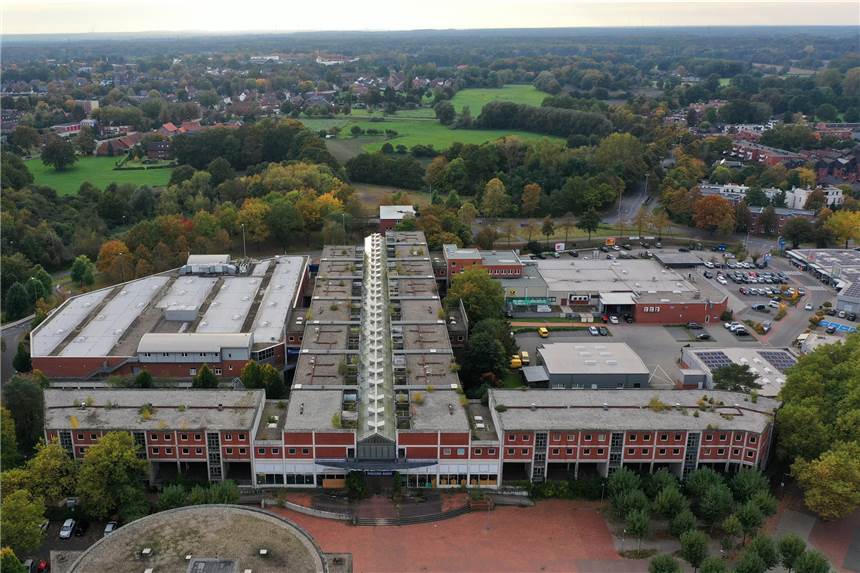 2021: Wulfener Markt - die Schrottimmobilie verschwindet endlich Der Wulfener Markt, ein "Lost Place".
