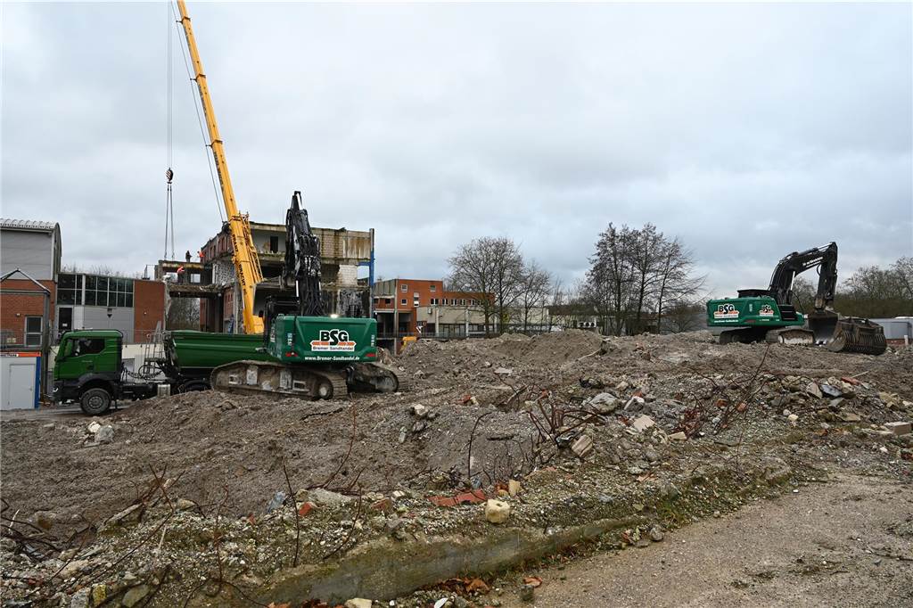 Der Wulfener Markt in Dorsten-Wulfen wird im Moment abgerissen.