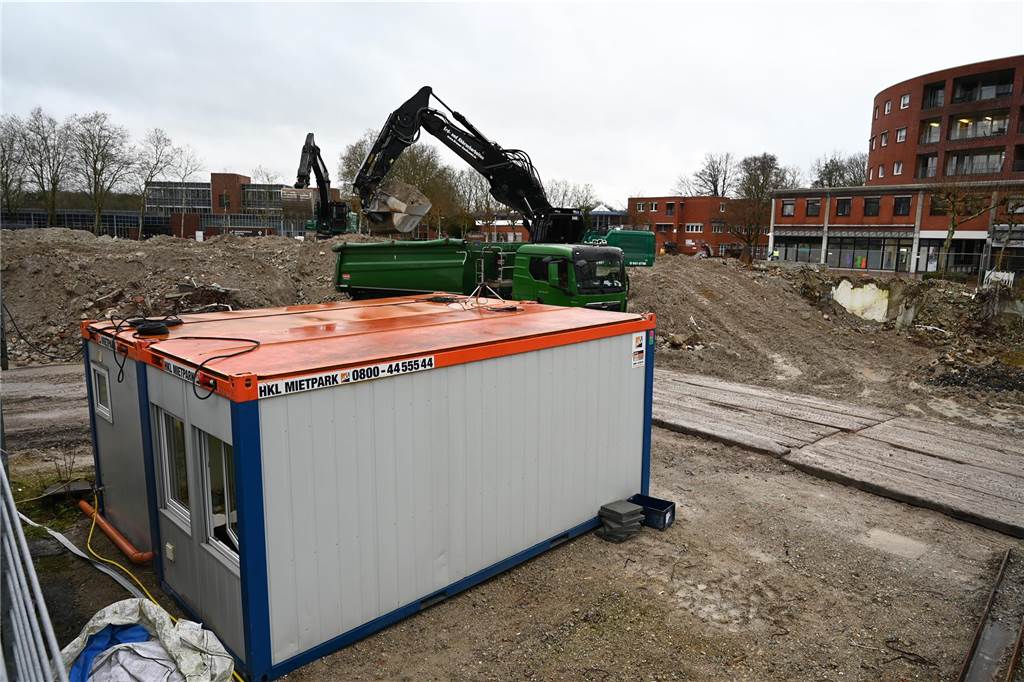 Der Wulfener Markt in Dorsten-Wulfen wird im Moment abgerissen.