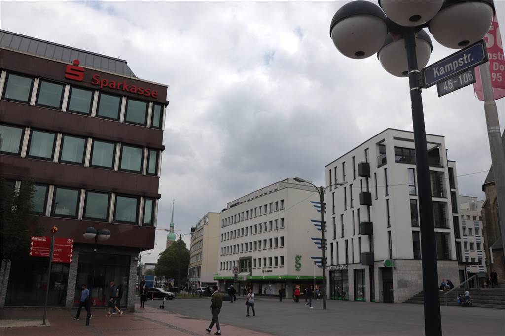 „Boulevard Kampstraße“: Stadt verliert Fördermittel in Millionenhöhe Der zentrale Abschnitt der Kampstraße zwischen Petrikirche und Reinoldikirche soll zum „Lichtboulevard“ werden.