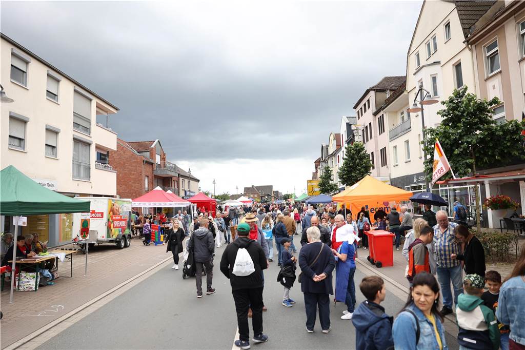 Der Zuschussbedarf für das Stadtfest wird voraussichtlich geringer ausfallen als angenommen, teilt die Stadt mit.