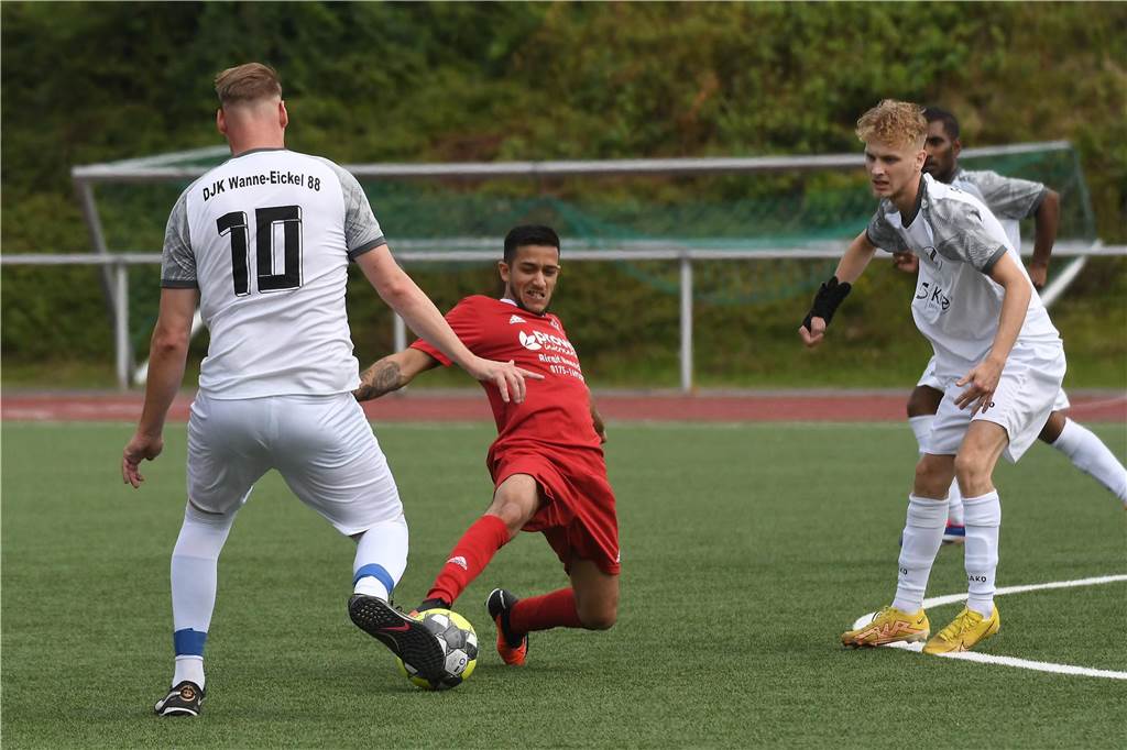 Der zweite Spieltag in Castrop-Rauxel hatte gleich mehrere Derbys zu bieten.