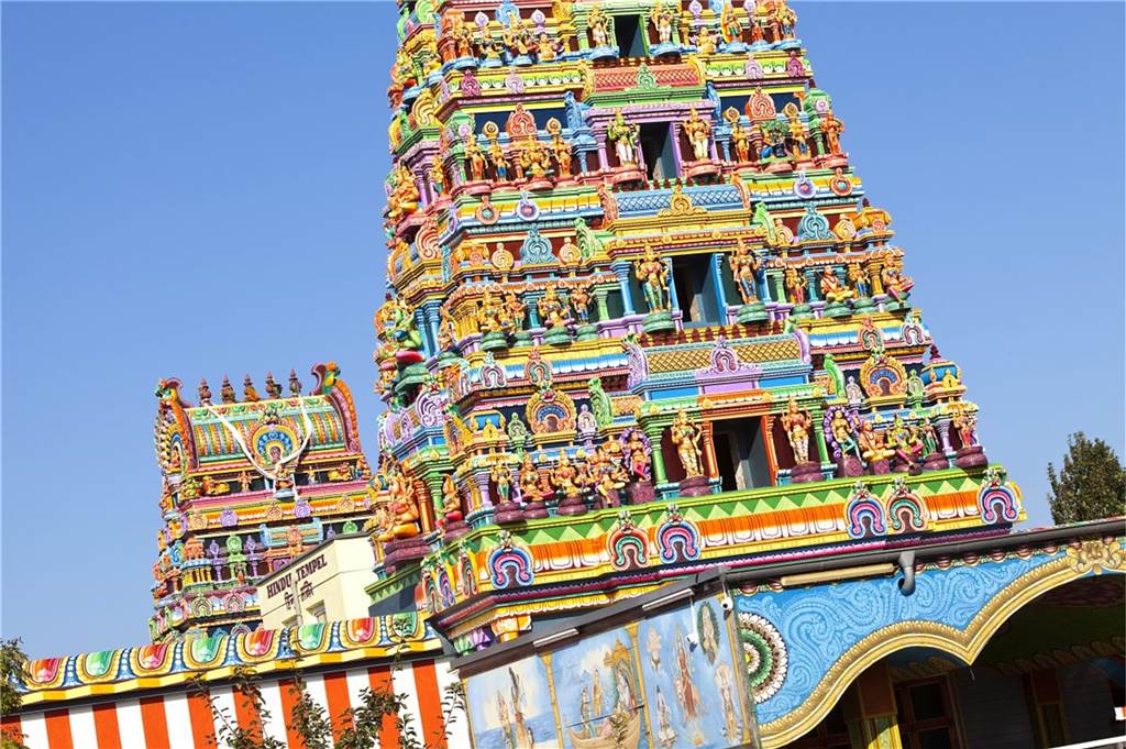 26 tolle Sehenswürdigkeiten in Dortmund und Umgebung Der zweitgrößte Hindu-Tempel Europas steht in Hamm.