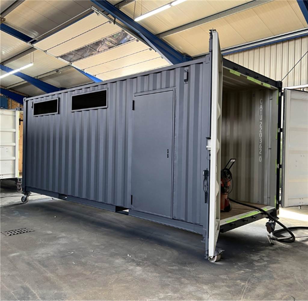 Blick über die Stadtgrenze: Wie gehen andere Kommunen mit Tauben um? Derartige Überseecontainer baut die Firma Elbtainer für Kommunen zu Taubenlofts um.