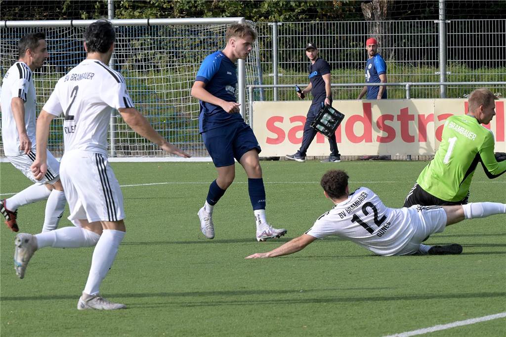 Derby-Sieg für den BV Lünen! Im Heimspiel vor über 200 Zuschauern besiegten die Geister den BV Brambauer.