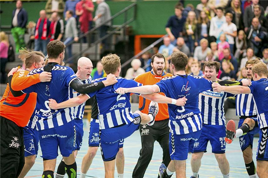 10:0 - HSC Haltern-Sythen mit "Traumstart" „Derbysieger, Derbysieger, hey, hey“, rief das Team der Halterner nach dem Schlusspfiff. Nun stehen sie sogar an der Tabellenspitze.