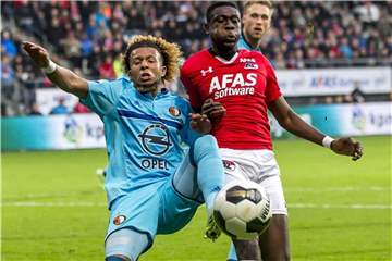 Derrick Luckassen (r) wechselt auf Leihbasis für ein Jahr von PSV Eindhoven zu Hertha BSC. Foto (2016): Ed Van Der Pol/ANP Foto: Ed Van Der Pol