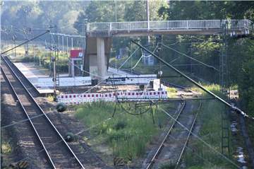 Derzeit laufen am Bahnhof Capelle Vorbereitungsarbeiten für barrierefreie Rampen zu den Gleisen. Für die Gemeinde Nordkirchen ein Projekt mit hohem Stellenwert, wie Bürgermeister Dietmar Bergmann sagt.
