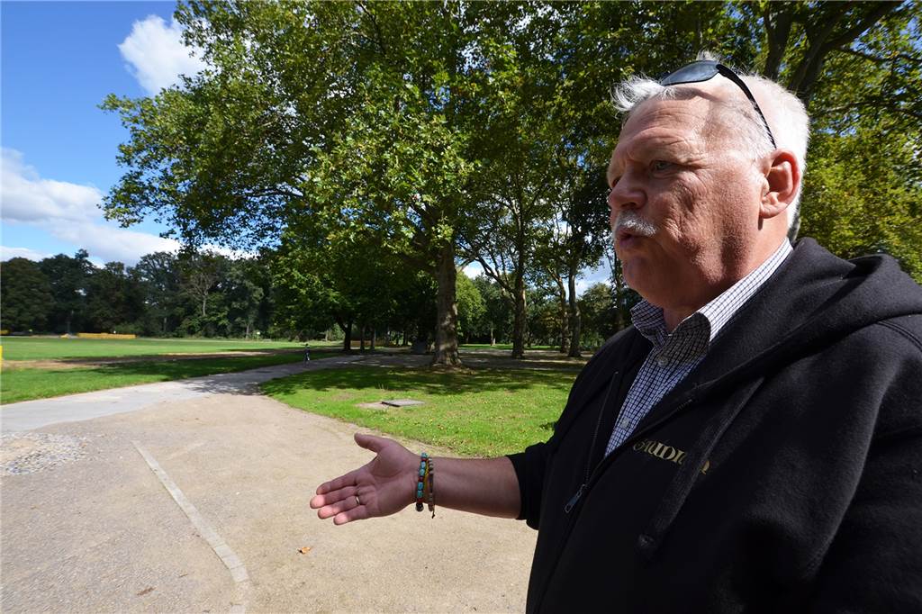 Eklat um Volksgarten: Politik beschließt Baustopp, Mengeder Gaudium bedroht Detlef Huß sieht durch die Baumaßnahmen das Gaudium in Gefahr.