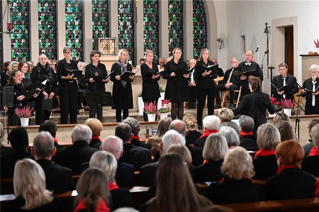 Deutener Musik- und Gesang-Verein (MGV) hatte viele Gast-Formationen und Solisten für Sonntag (3.11.) in die Kirche eingeladen.