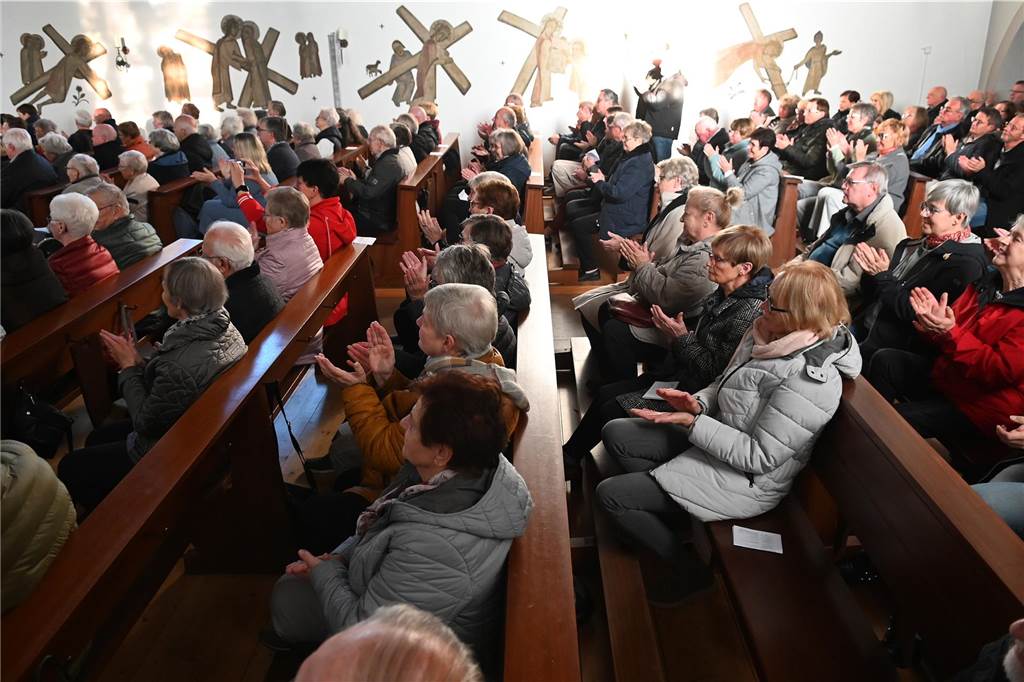 Deutener Musik- und Gesang-Verein (MGV) hatte viele Gast-Formationen und Solisten für Sonntag (3.11.) in die Kirche eingeladen.