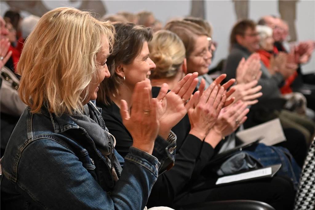 Deutener Musik- und Gesang-Verein (MGV) hatte viele Gast-Formationen und Solisten für Sonntag (3.11.) in die Kirche eingeladen.