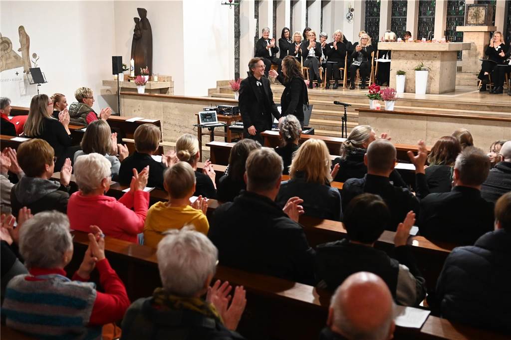 Deutener Musik- und Gesang-Verein (MGV) hatte viele Gast-Formationen und Solisten für Sonntag (3.11.) in die Kirche eingeladen.