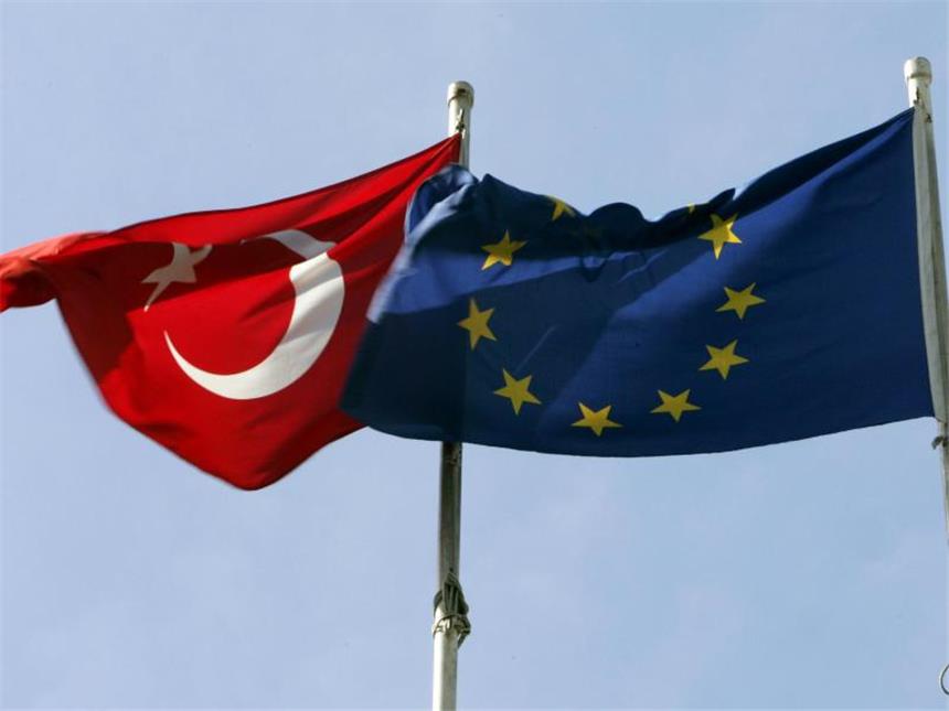 Deutsche Politiker diskutieren über ein Ende der EU-Beitrittsverhandlungen mit der Türkei. Foto: Tolga Bozoglu/Archiv