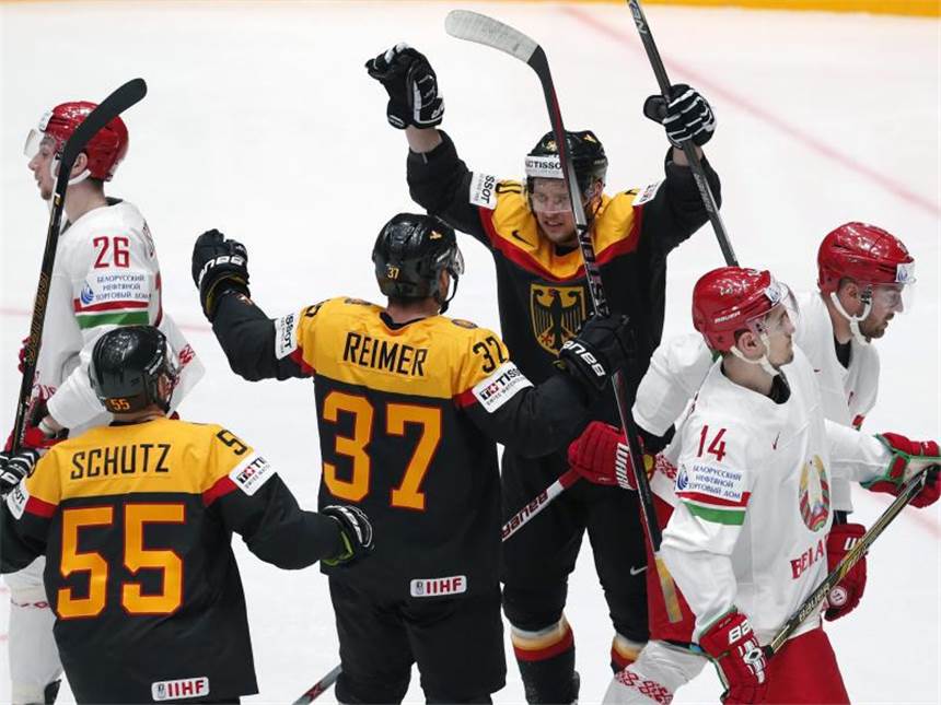 DEB-Team hat WM-Viertelfinale in eigener Hand Deutschland behauptet sich im wichtigen Spiel gegen die Weißrussen. Foto: Anatoly Maltsev